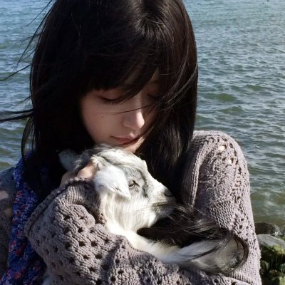 一线女星与前任深夜同框，深夜内幕曝光，评论区沦陷
